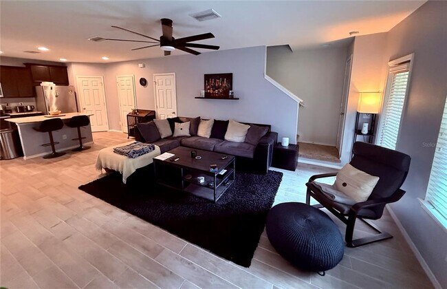 Building Photo - 4743 Chatterton Way