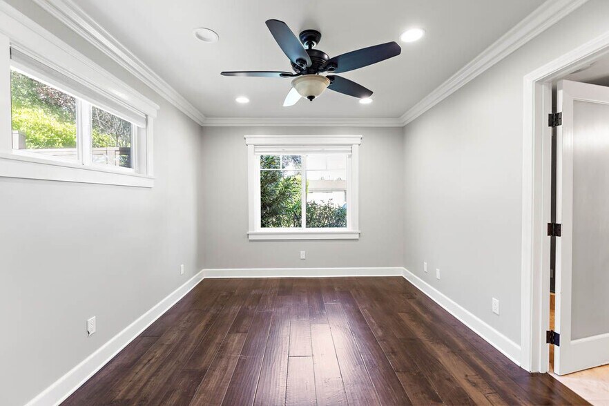 Building Photo - 103 S Worthy Dr