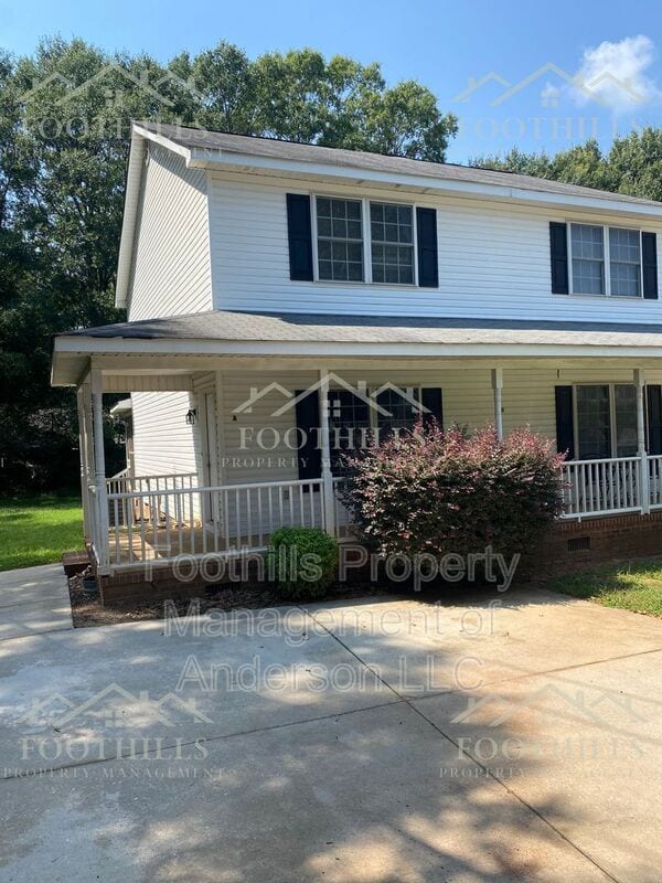 Building Photo - 101 Heatherbrook Ct