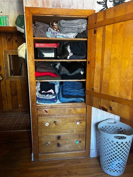 Bedroom 3 Closet - 235 Foothill Blvd