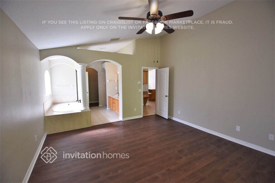 Building Photo - 16416 Bridgewalk Dr