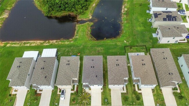 Building Photo - 3265 Suncoast Plains Dr
