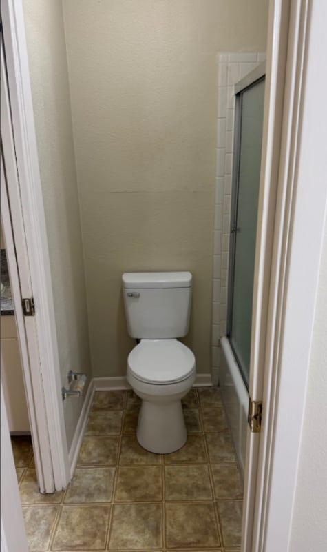 Building Photo - 901 Raguet St