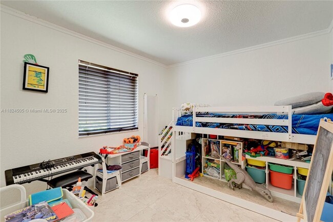 Building Photo - 1482 Canary Island Dr
