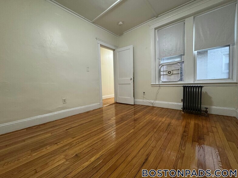 Building Photo - 1175 Boylston St