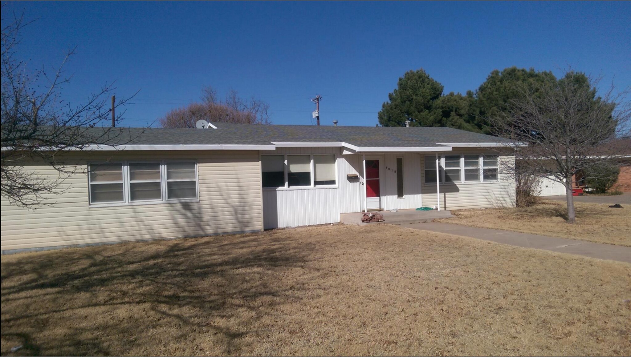 4016 46th St @ Orlando Ave - 4016 46th St