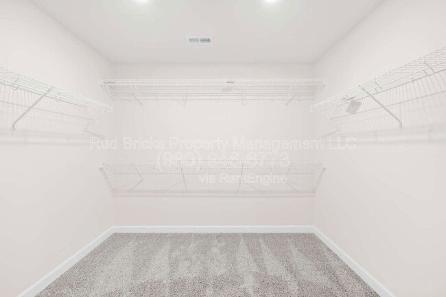 Building Photo - 1225 Colgher St