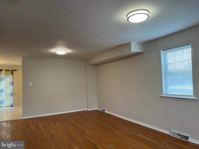 Building Photo - 221 Lawndale Ave