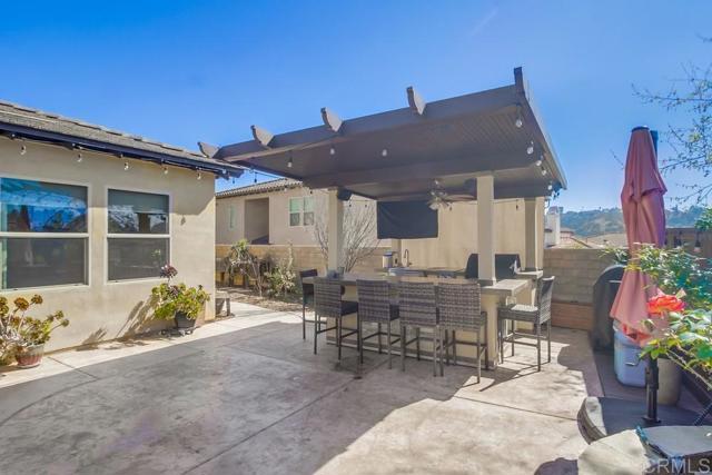 Building Photo - 262 Avenida Loretta