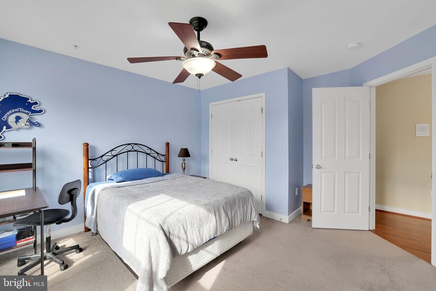 Building Photo - 13110 Ogles Hope Dr