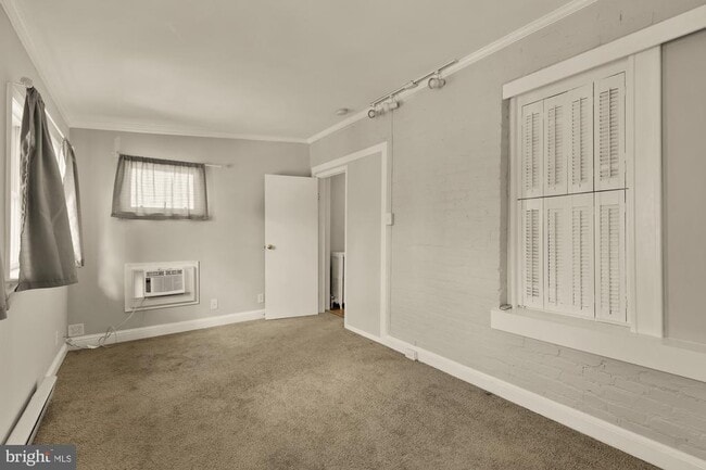 Building Photo - 1710 37th St NW