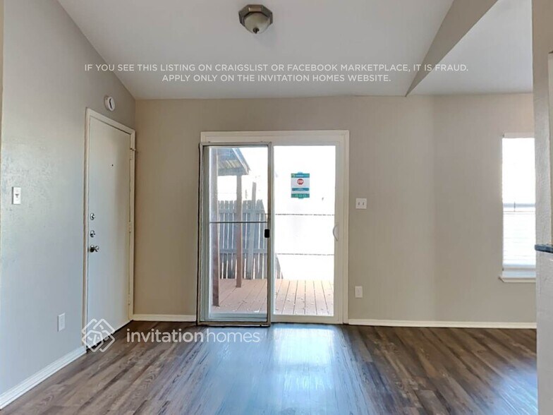 Building Photo - 4604 Larner St