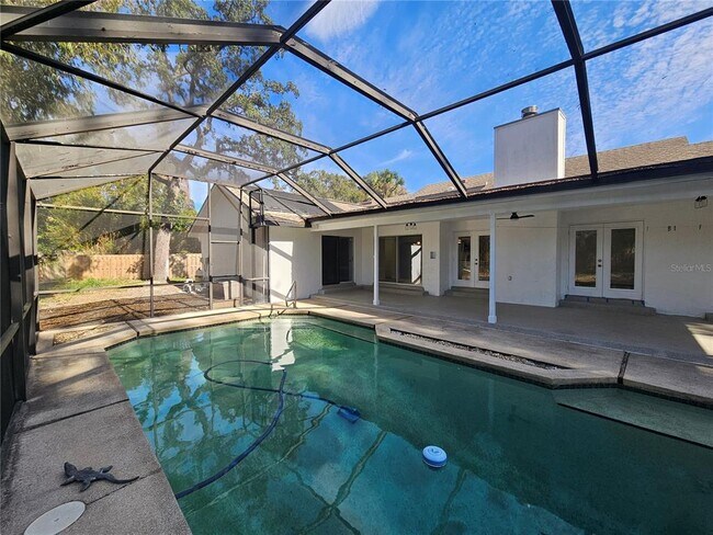 Building Photo - 149 Spring Chase Cir