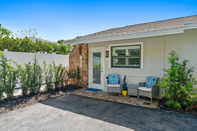 Primary Photo - 12199 Easterly Ave