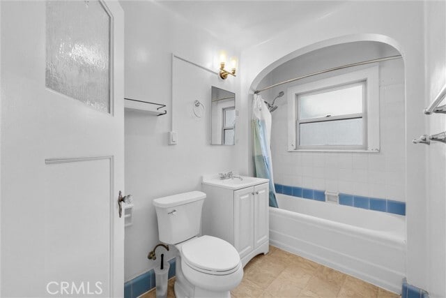 Building Photo - 223 Granada Ave