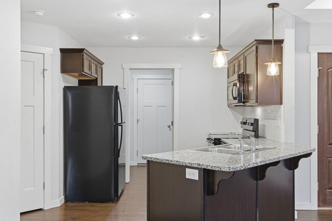 Building Photo - 5910 N 23rd St