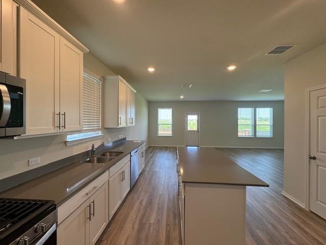 Building Photo - 639 Papaya Dr