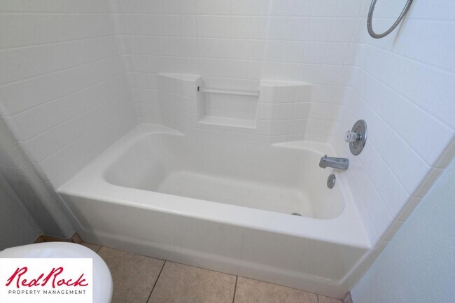 Building Photo - Pet Friendly Santa Clara Home, 6 Month Lease Only