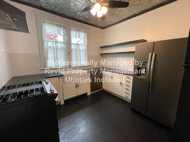 Building Photo - 1287 Harbert Ave