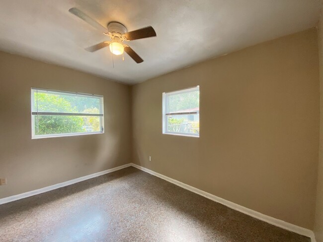Building Photo - Winter Park 3 Bed, 2 Bath Home in Eastbroo...