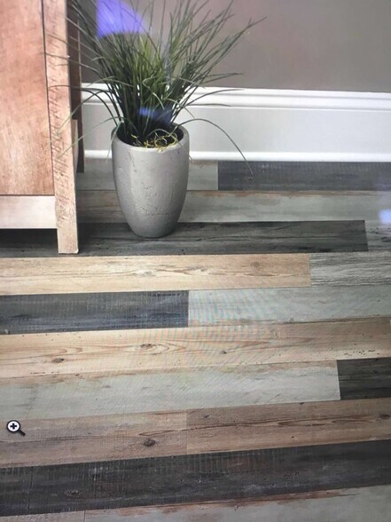 Barnwood Flooring - 1050 N Lafayette St