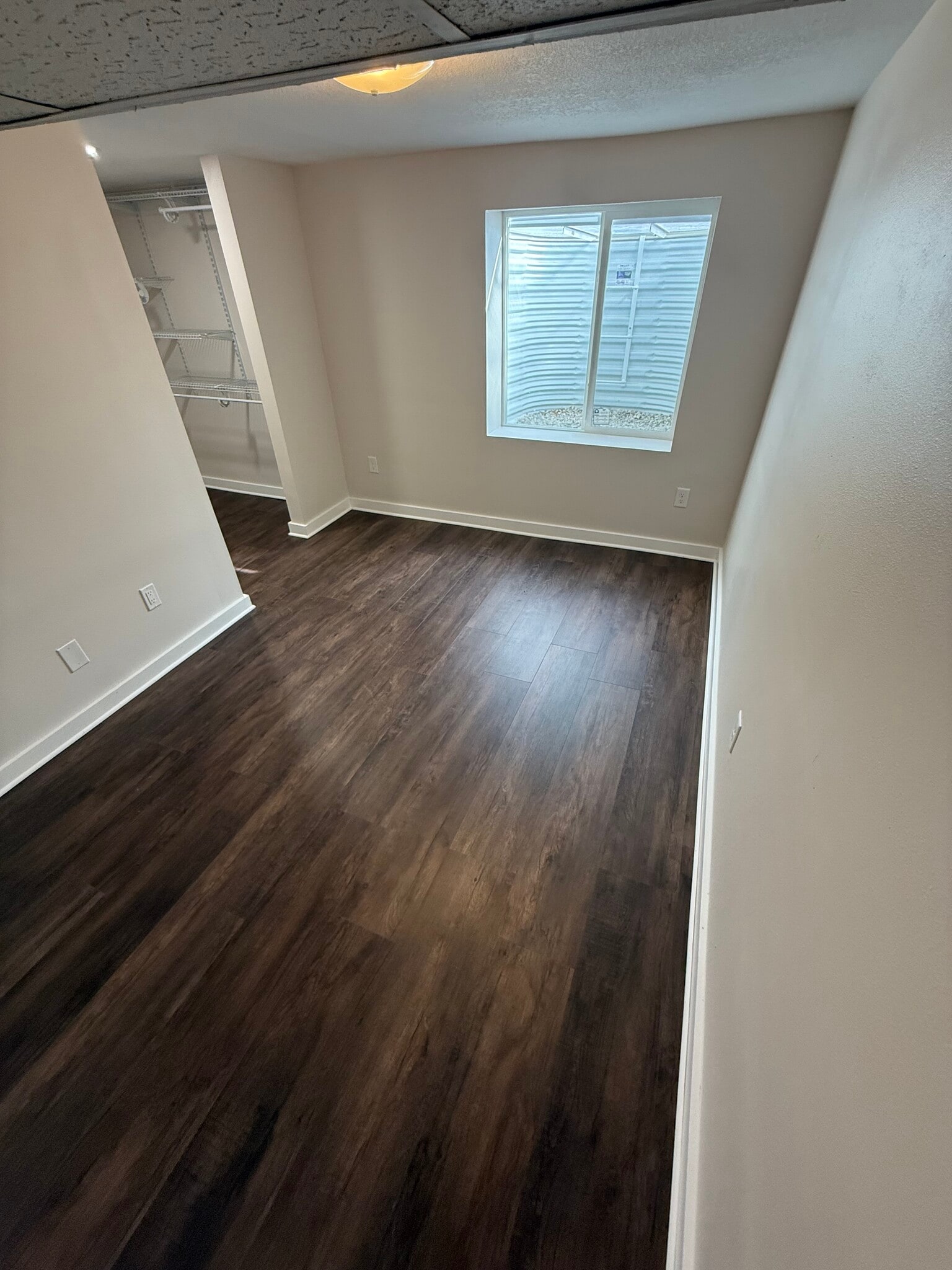 one or two lower level living spaces - 2827 Wood St
