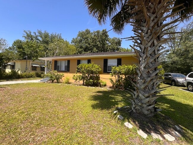 Primary Photo - 5605 Mahalia Dr