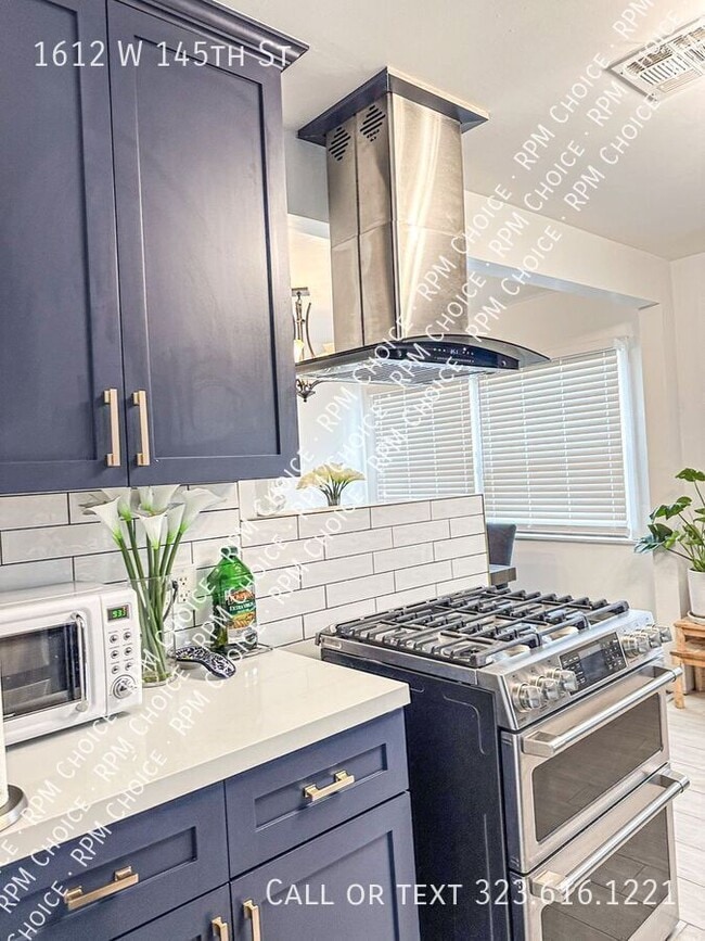 Building Photo - 1612 W 145th St