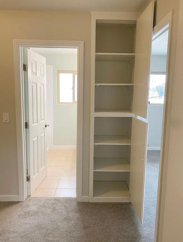 Building Photo - 7928 Virginia St