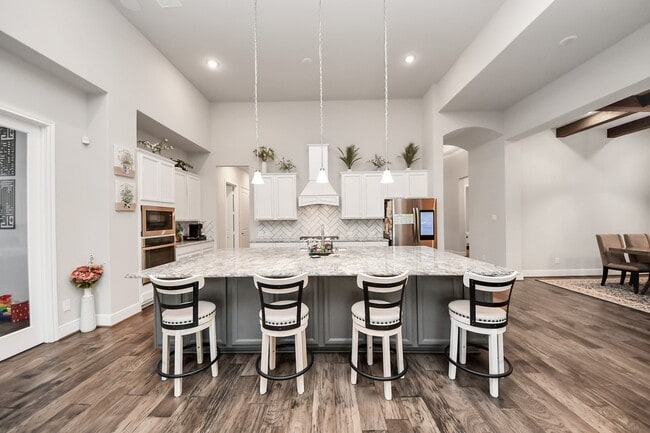 Building Photo - 23606 Verge Sims Dr