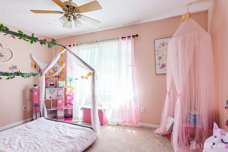 Building Photo - 1484 Osage Rd