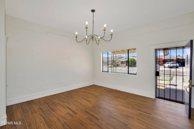 Building Photo - 4312 Clifton Ave