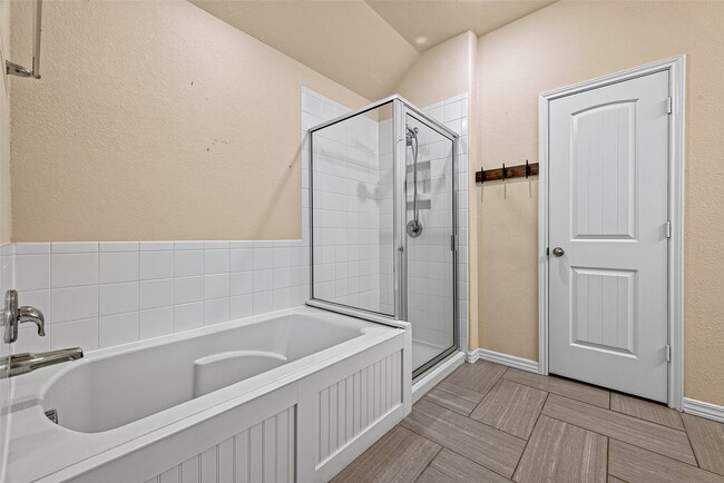 Building Photo - 4631 Stolz Trail