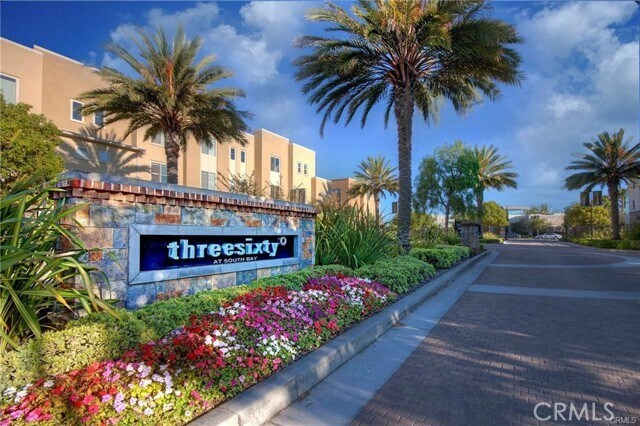 Building Photo - 5450 Strand