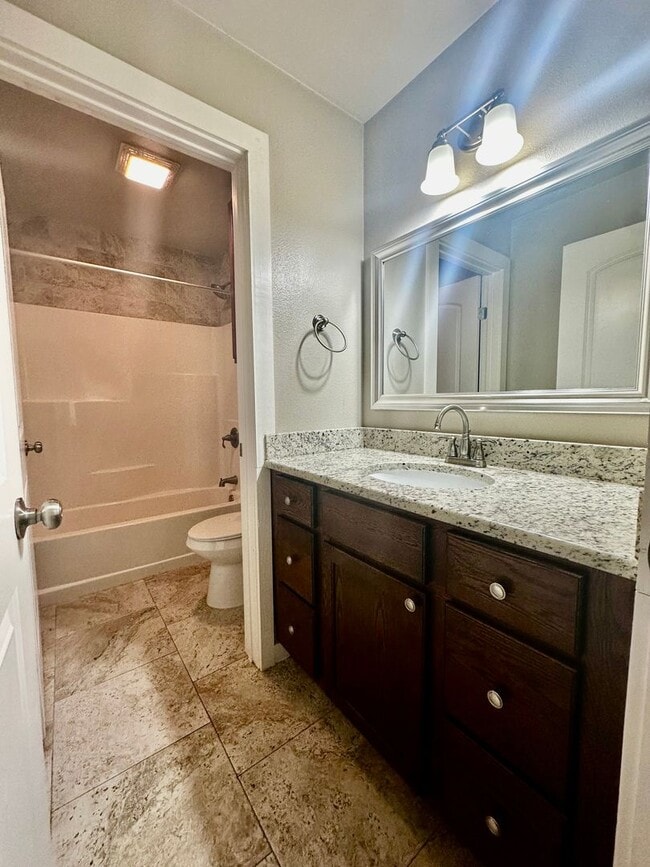 Building Photo - Riverfront Bungalow #9