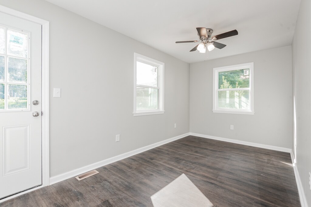 Building Photo - 4133 Churchman Ave