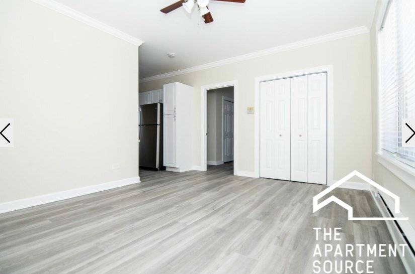 Building Photo - 648.5 W Roscoe St