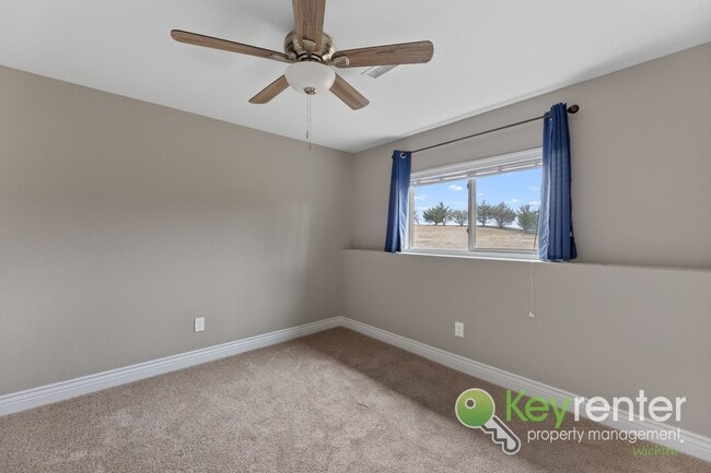 Building Photo - 2311-2313 E Coolwater St Duplex