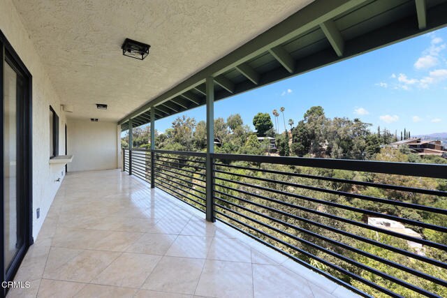 Building Photo - 534 Alta Vista Ave