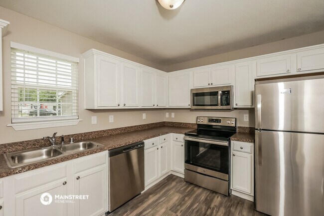 Building Photo - 2500 Emma Katherine Ln