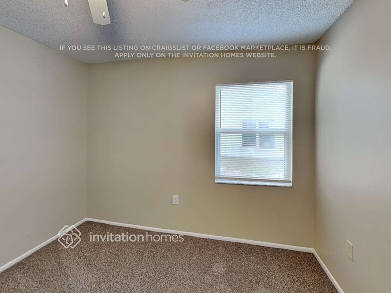 Building Photo - 515 49th St E