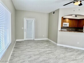 Building Photo - 6160 Rumrill St