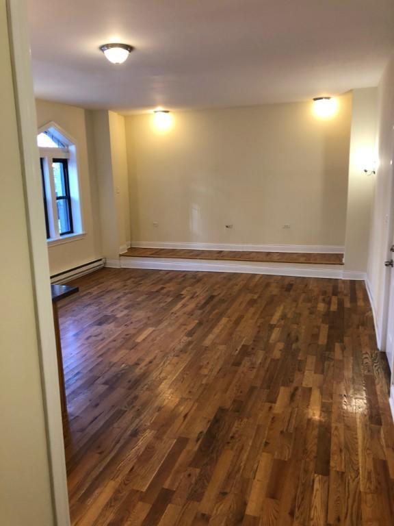 Building Photo - 1 bedroom in Chicago IL 60657