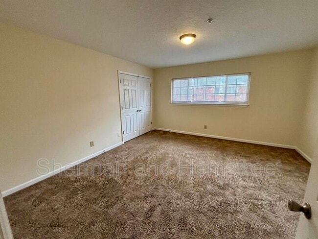 Building Photo - 2613 Berkshire Rd