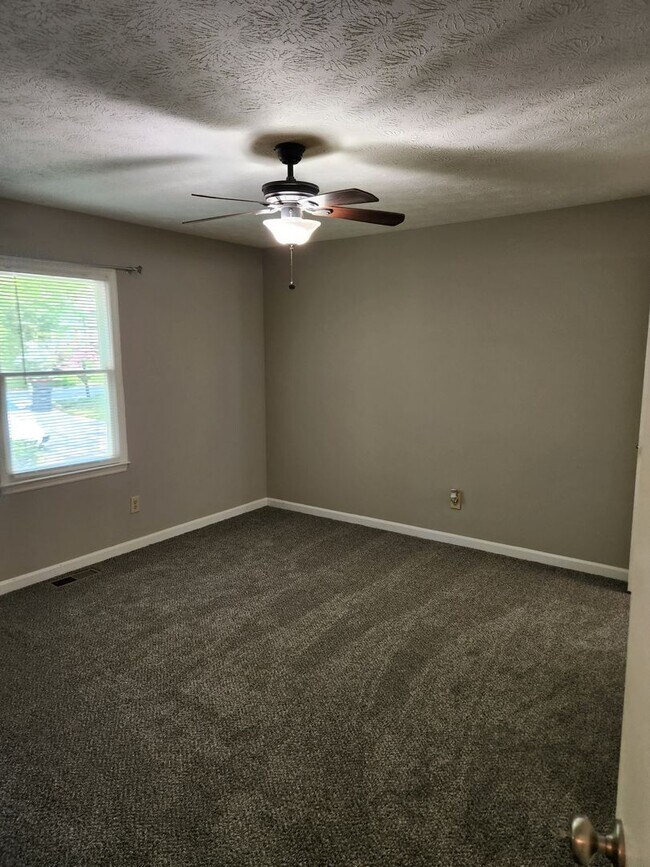 Building Photo - The Best of North Metro Living without the Hustle Bustle