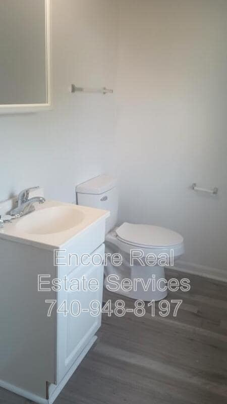 Building Photo - 768 Hudson Ave