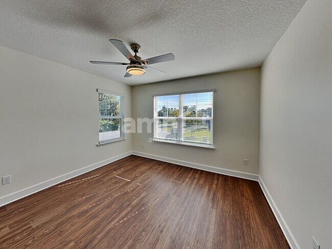 Building Photo - 1889 Silver Point