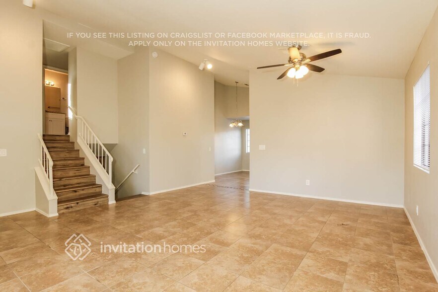 Building Photo - 1502 E Rosemonte Dr