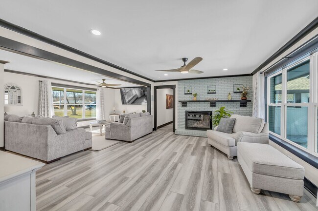 Building Photo - 311 Joe B Jackson Pkwy