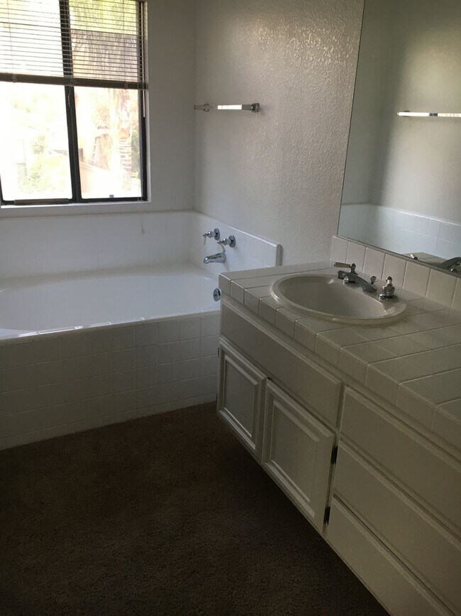 Building Photo - 2933 Brunswick Cir
